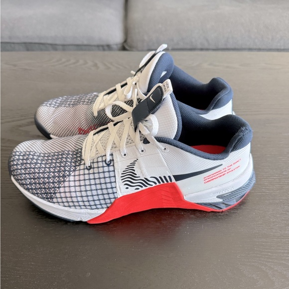 Other - NIKE Metcon 8